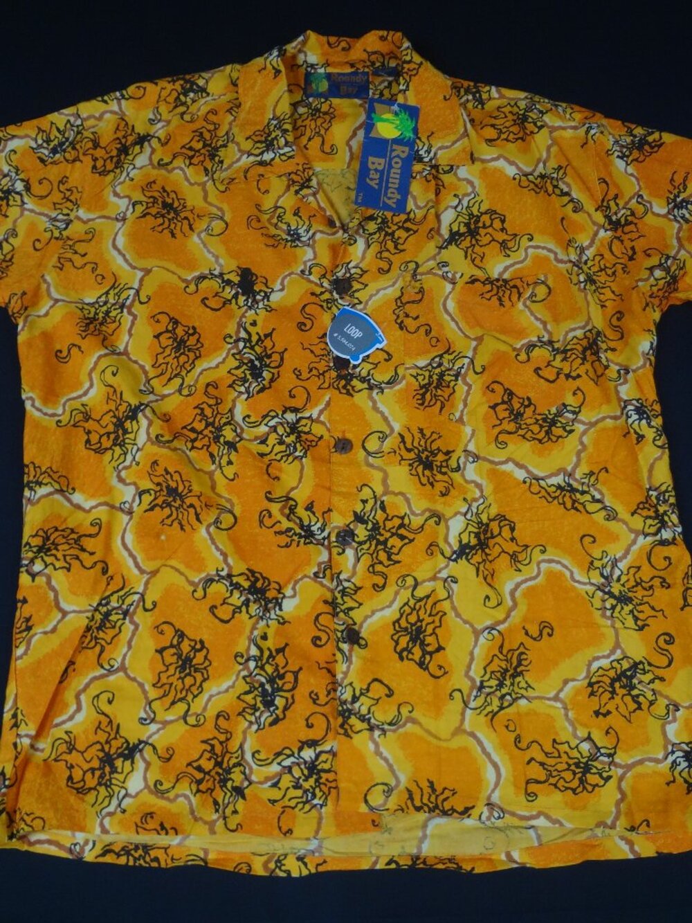 NWT ROUNDY BAY HAWAIIAN CASUAL BUTTON-DOWN SHIRT ORANGE SMALL L646